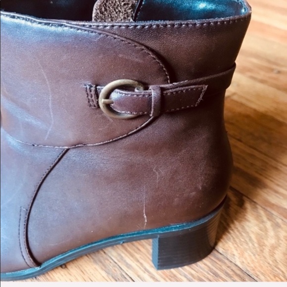 Croft and Barrow Brown Ankle Boot - Picture 4 of 6